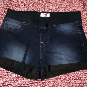 Elastic jeans shorts